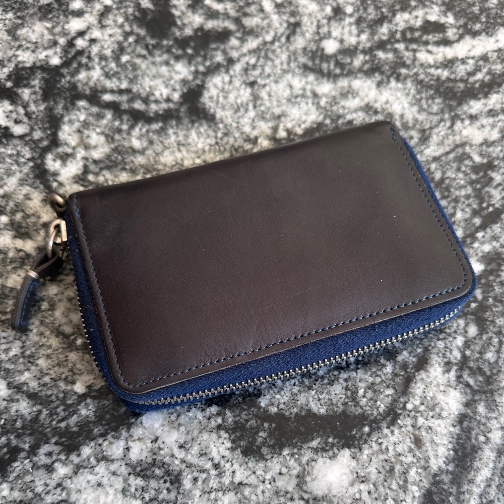 Shinola Detroit wallet